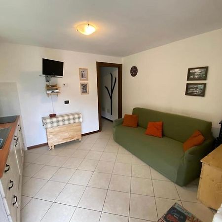 Apartamento Bianchina - Bilocale Con Giardino Privato Valdisotto Exterior foto