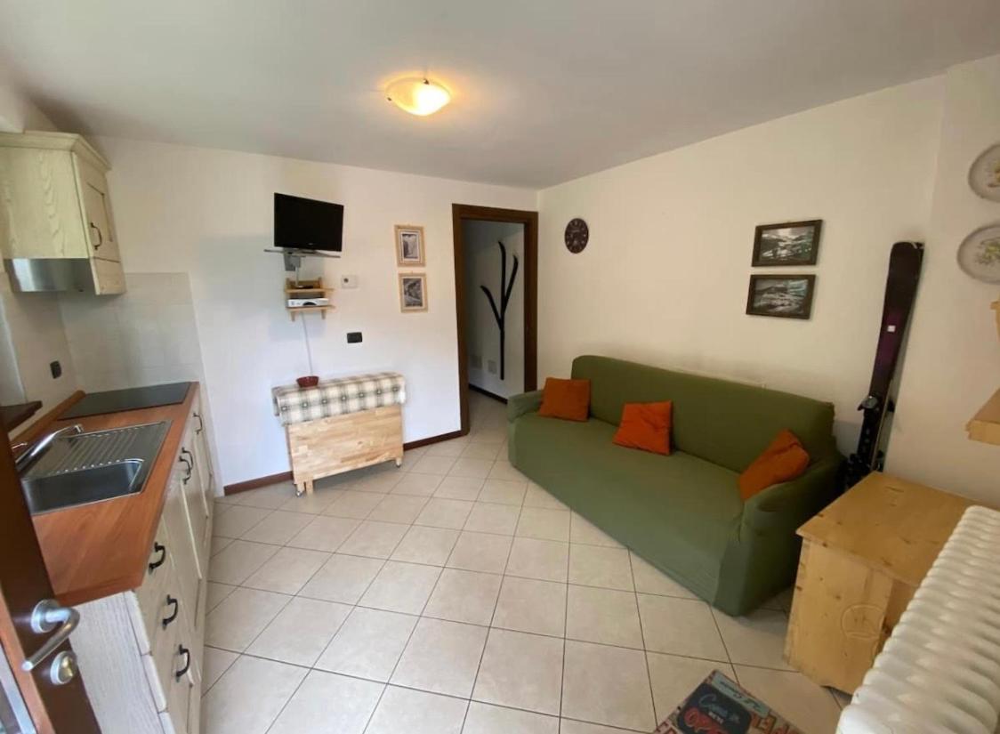 Apartamento Bianchina - Bilocale Con Giardino Privato Valdisotto Exterior foto